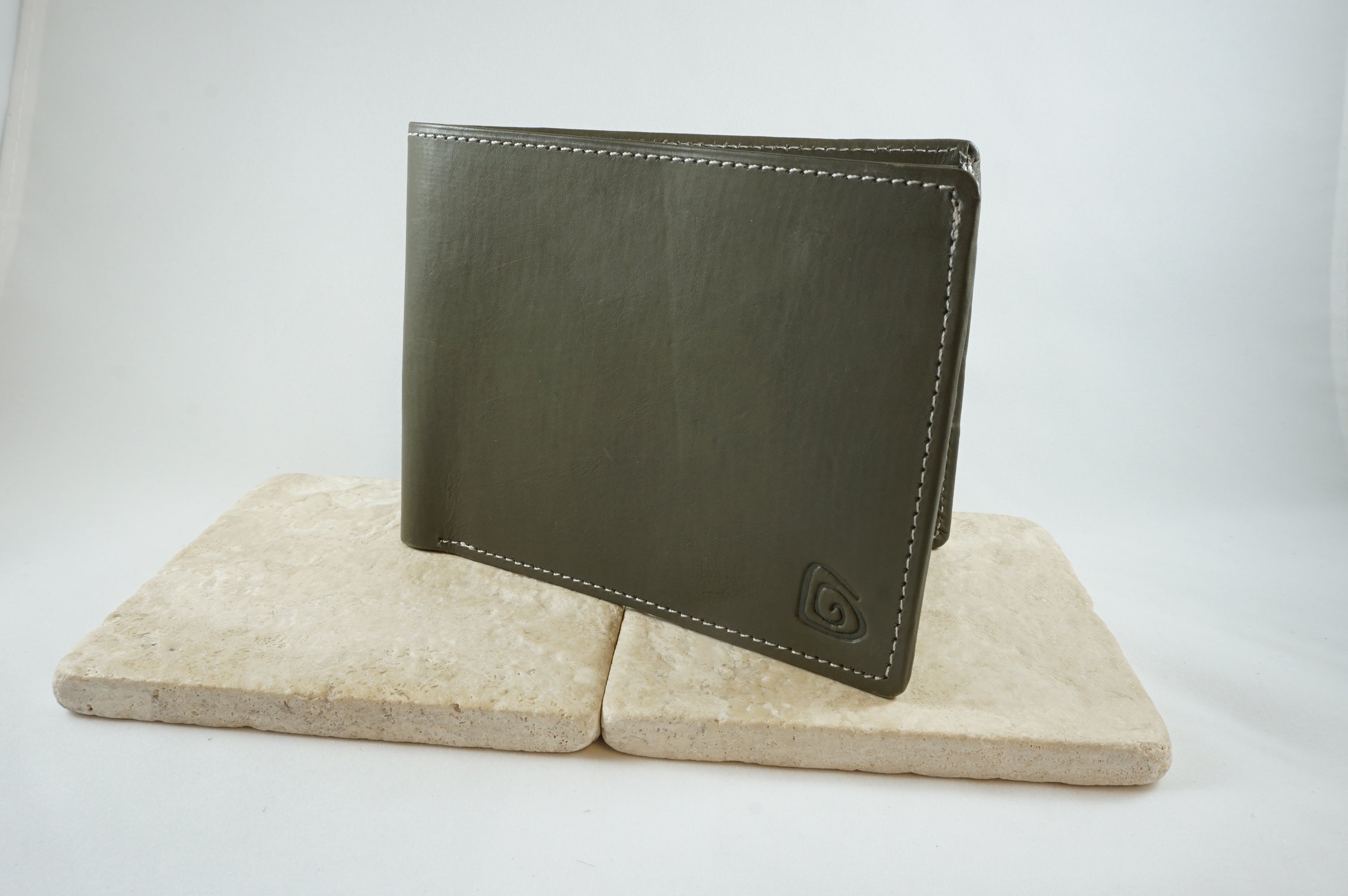 Olive green outlet wallets